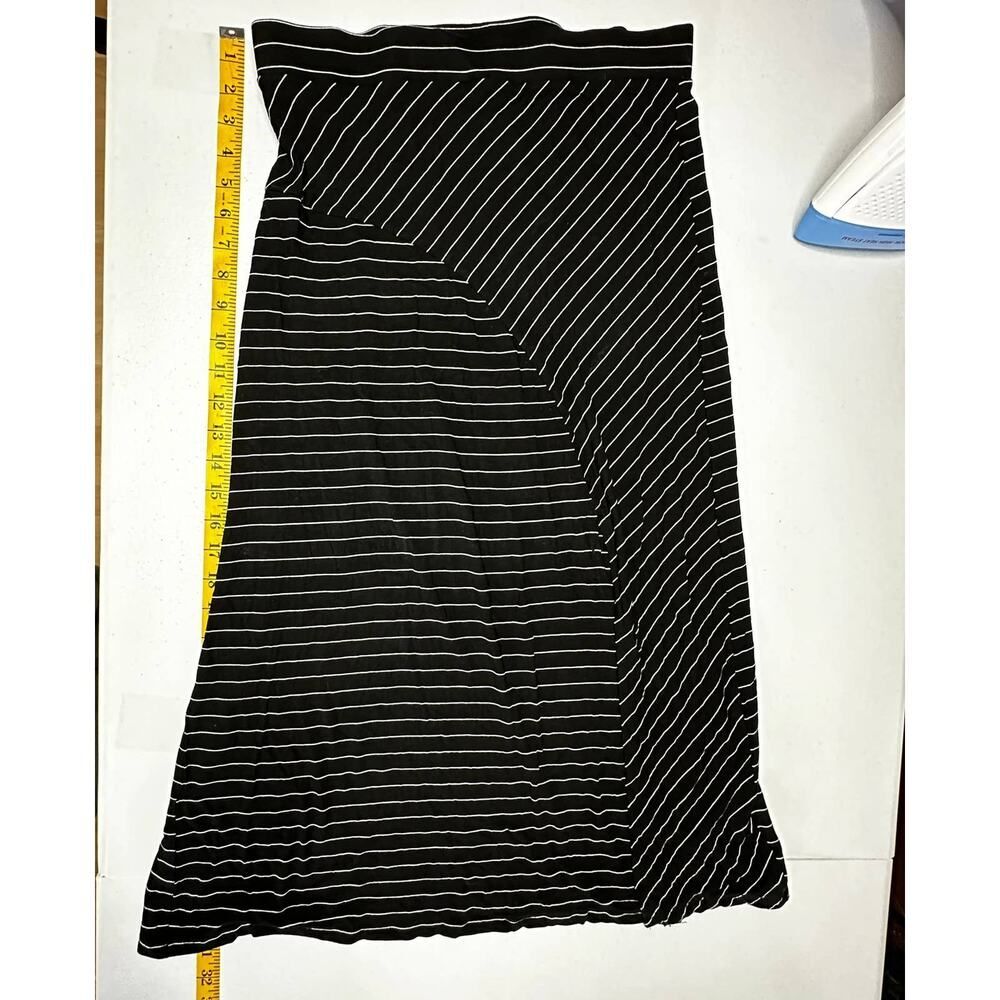 MANGO - Woman's Black & White Slit Hem Striped Skirt Size Small
